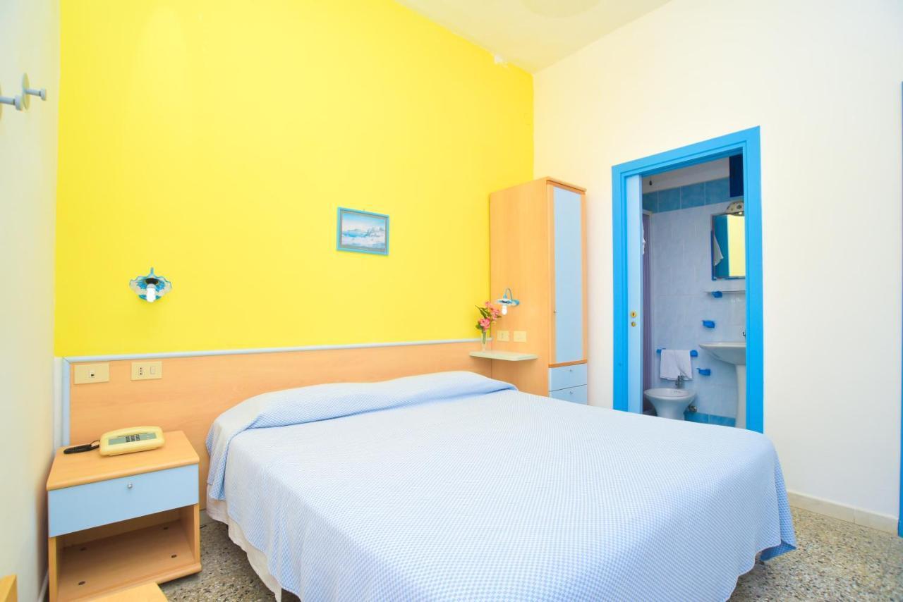 Hotel Celeste Procida Eksteriør bilde