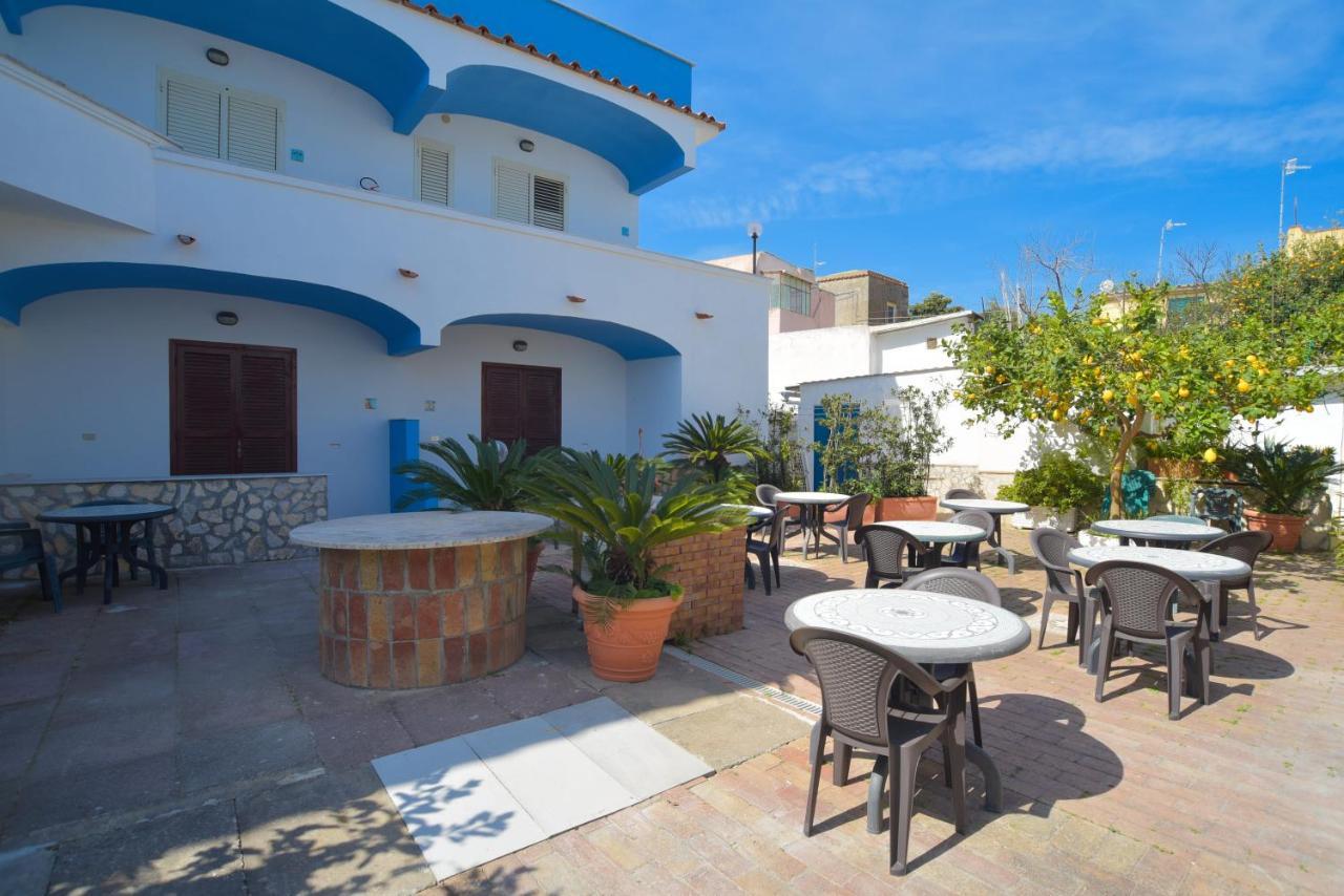 Hotel Celeste Procida Eksteriør bilde