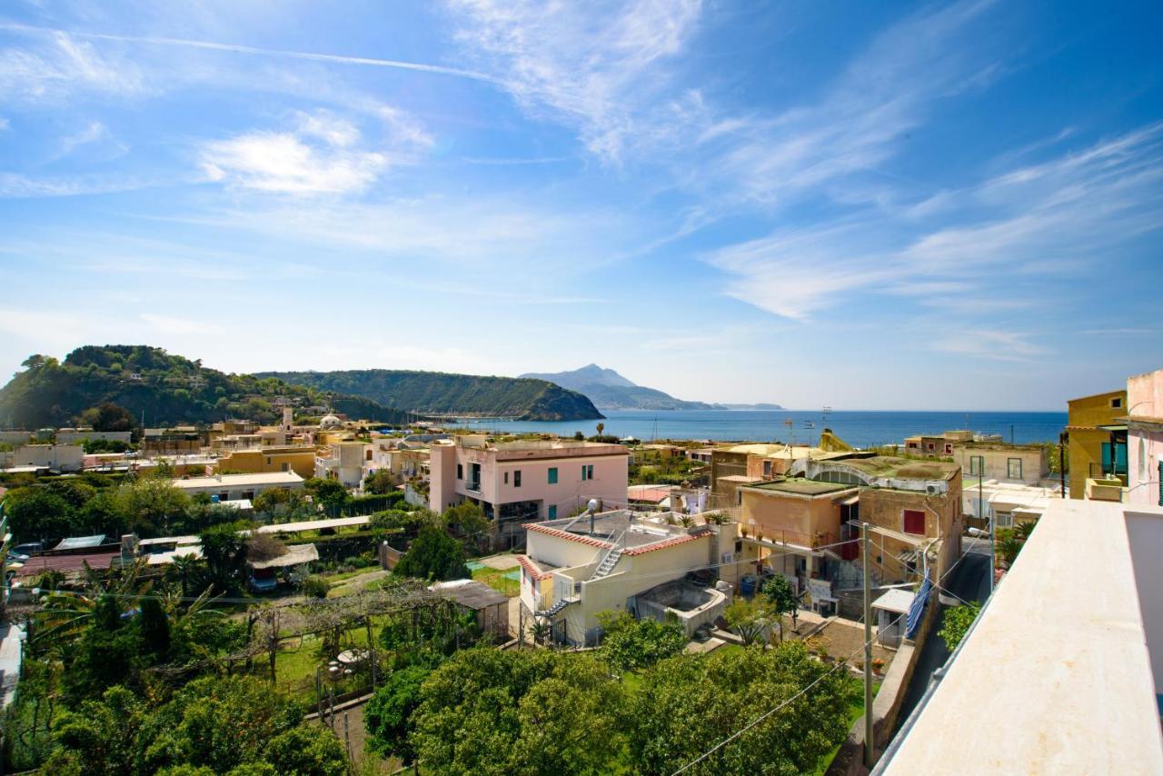 Hotel Celeste Procida Eksteriør bilde