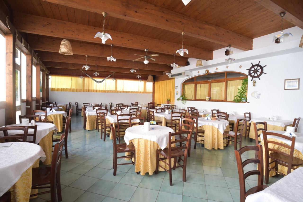 Hotel Celeste Procida Eksteriør bilde
