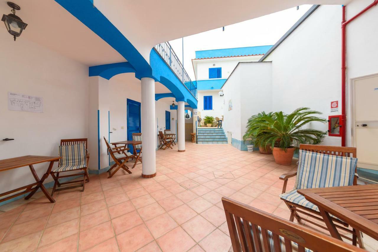 Hotel Celeste Procida Eksteriør bilde