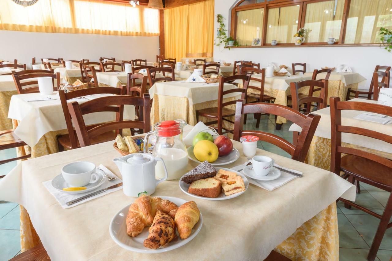 Hotel Celeste Procida Eksteriør bilde